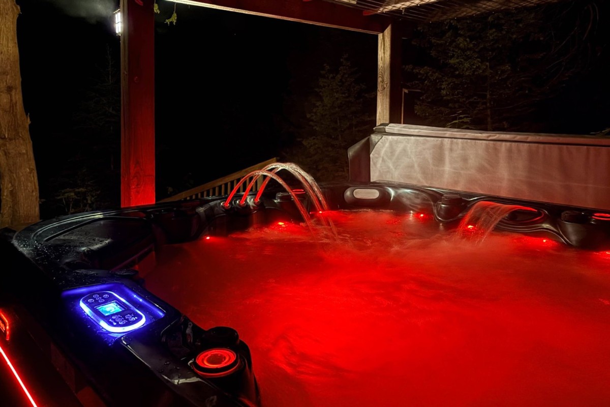 Glow at Night - Relax after a day on the lake